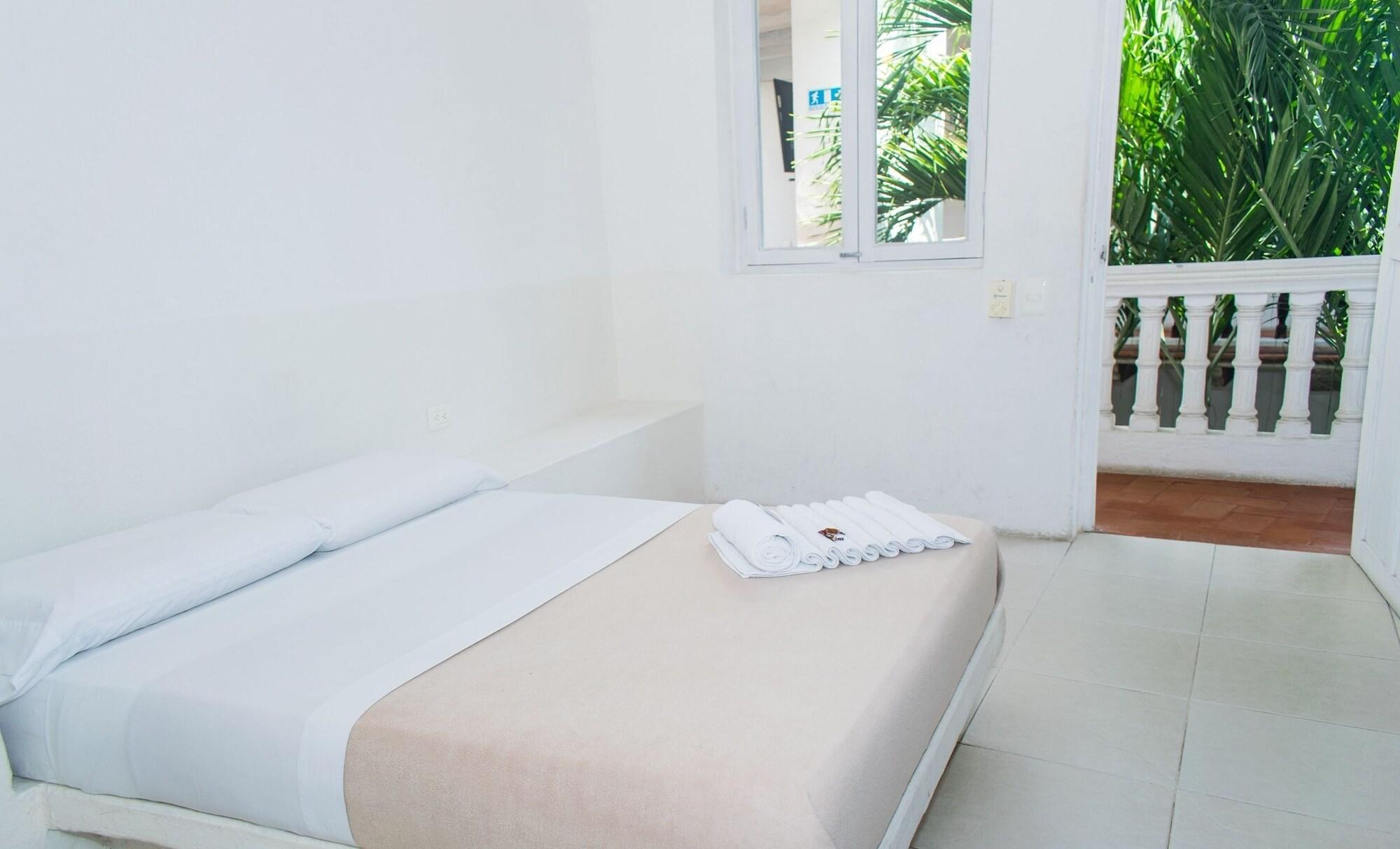 Hostal Casa Escallon Kartagena Zewnętrze zdjęcie